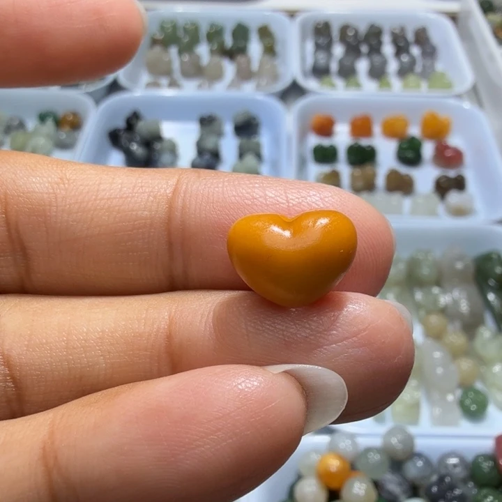 未镶嵌和田玉珠宝半成品