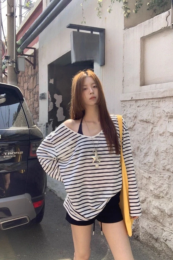 韩版针织时尚长袖防晒条纹圆领T恤常规款拼接小众