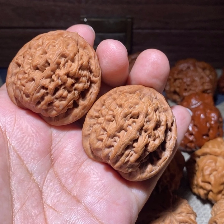 多***善文玩核桃把件核桃