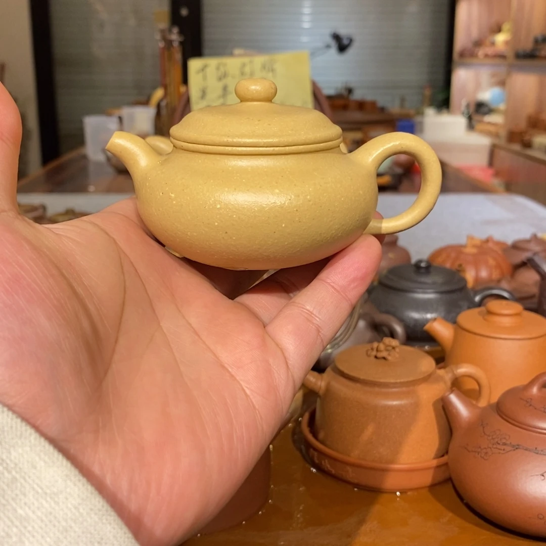 紫砂茶壶b****o原矿本山绿泥之梨皮绿泥仿古130cc