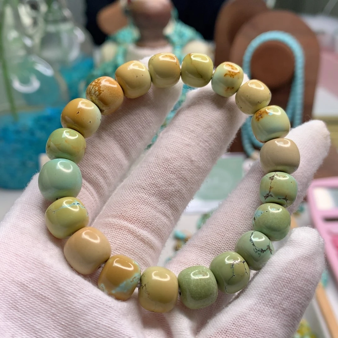 绿松石未镶嵌饰品