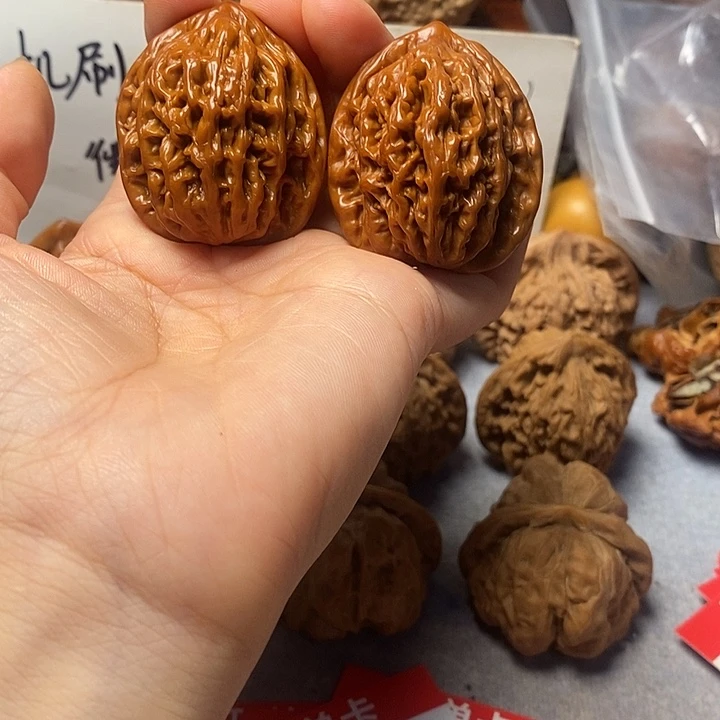 吊坠文玩核桃虎头