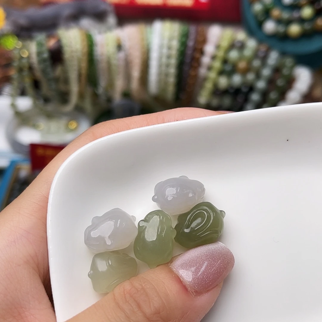 手链未镶嵌和田玉