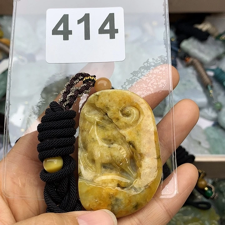 翡翠颈饰未镶嵌娜**^翡翠