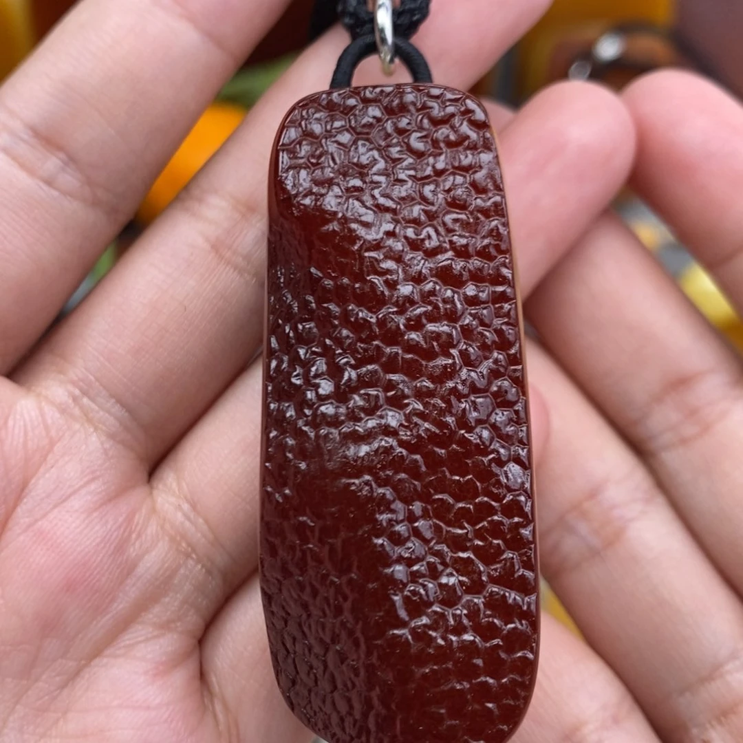 琥珀吊坠(赠链)未镶嵌