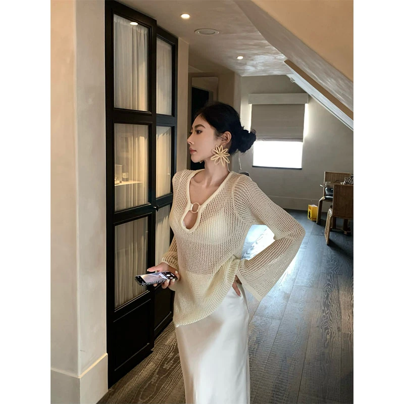 夏季复古时尚V领镂空针织衫宽松显瘦百搭长袖上衣罩衫气质半身裙