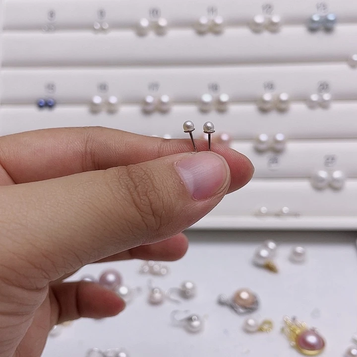 银S925镶嵌耳饰淡水珍珠傲**梅