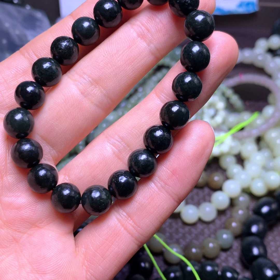 和田玉未镶嵌手串