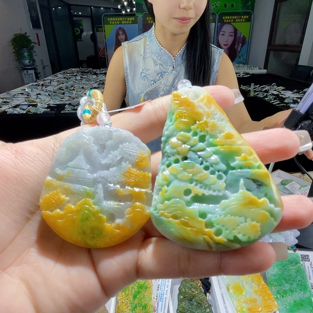 颈饰未镶嵌翡翠多样性随机发货