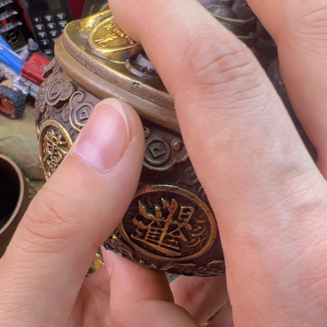 原矿风磨铜带盖聚宝盆