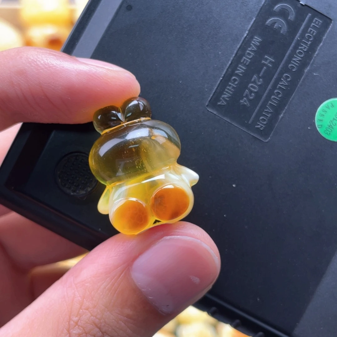琥珀未镶嵌裸石蜜蜡