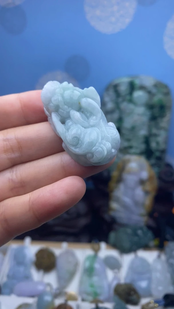 天然翡翠貔貅吊坠