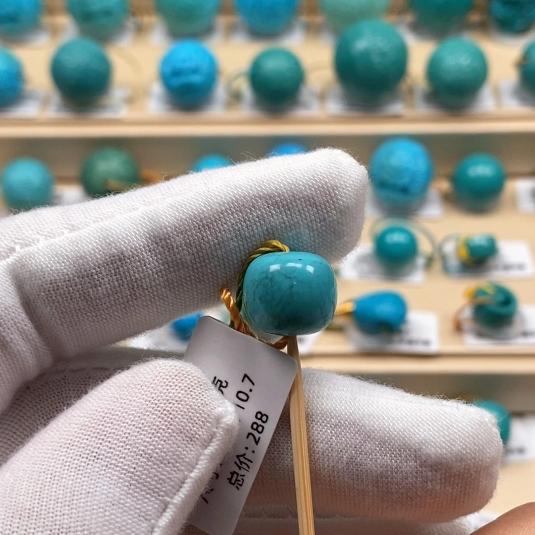 绿松石未镶嵌精品高瓷绿松石哦