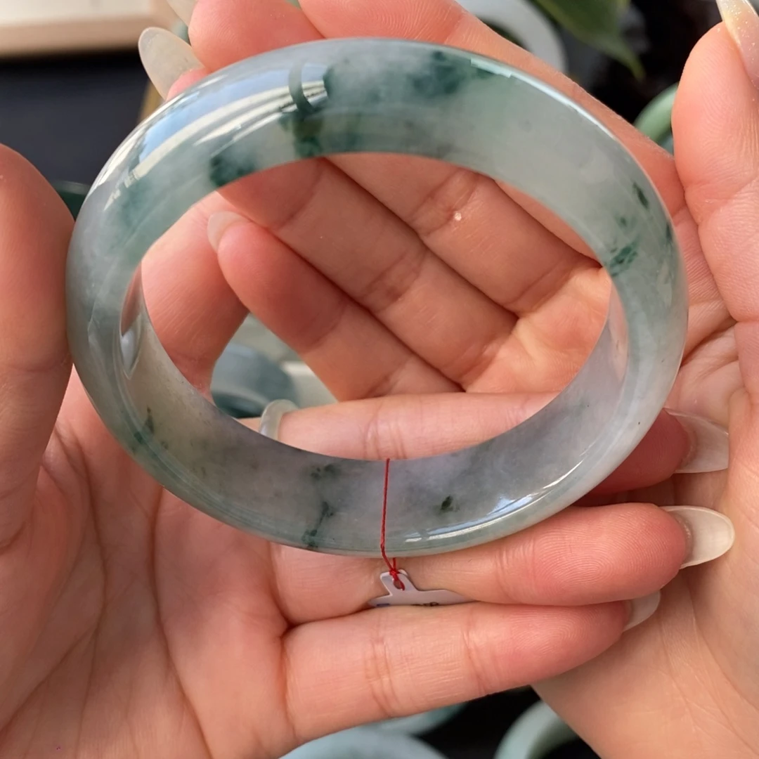 翡翠未镶嵌手镯天然