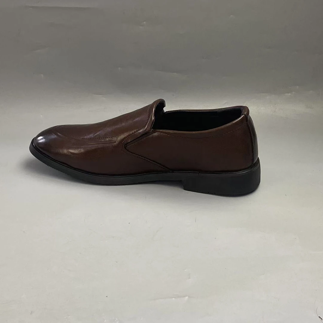 274春夏透气时尚百搭休闲透气牛皮男鞋