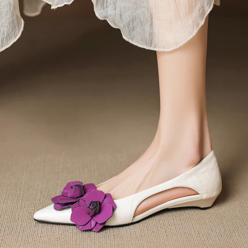 2cm法式拼色花朵平底鞋2025夏季新款真皮气质尖头浅口侧空单鞋女