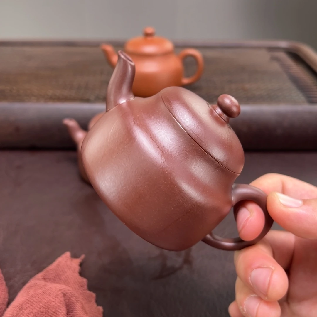 茶壶紫砂汽修厂和机械设备