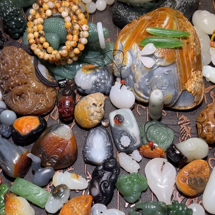 和田玉未镶嵌吊坠(不含链)