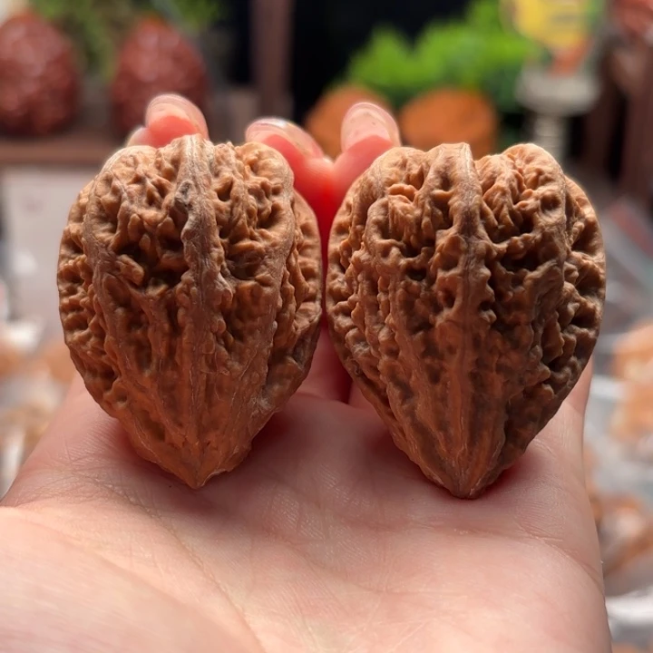 文玩核桃把件小楸千花皮123