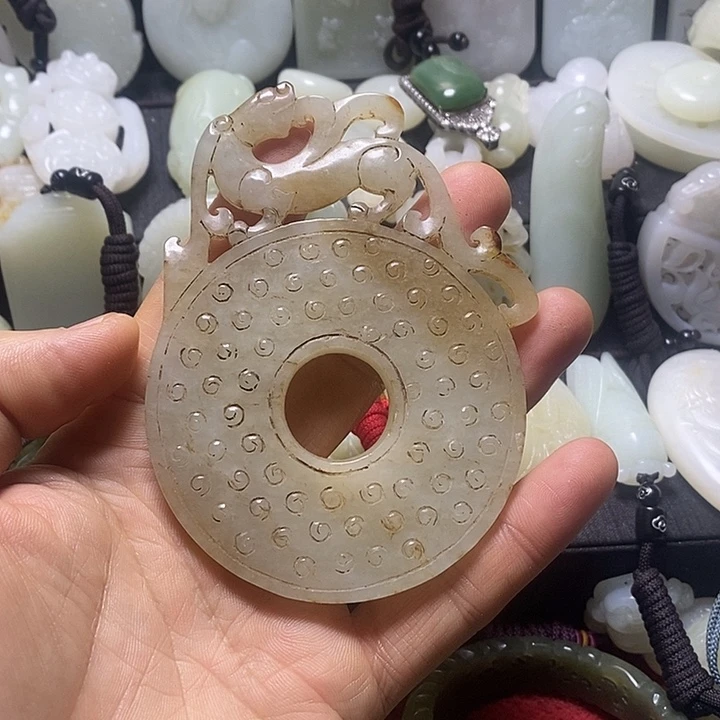 和田玉未镶嵌挂件