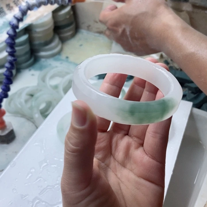 石英质玉手镯未镶嵌一**一加工定制