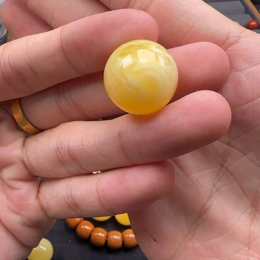 蜜蜡裸石未镶嵌天然b19