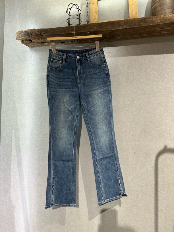 宇姐精选563A1 纳薇长款开叉微辣牛仔裤