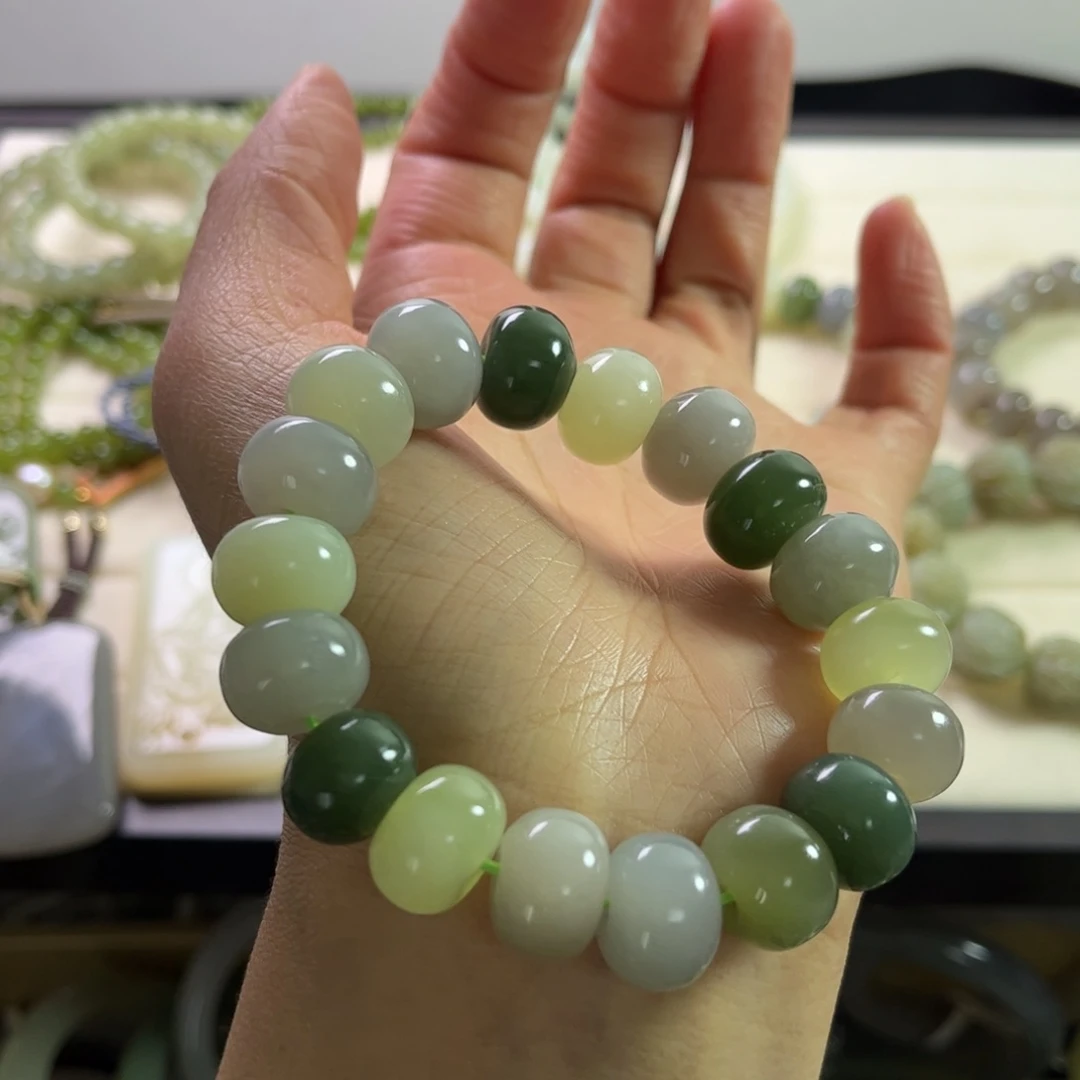 和田玉手链未镶嵌