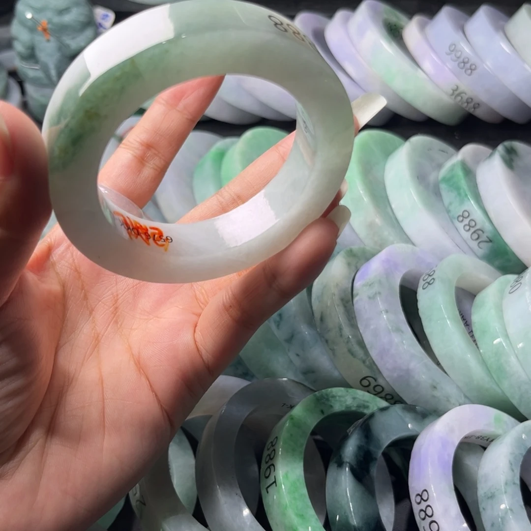 定制翡翠翡翠手镯未镶嵌