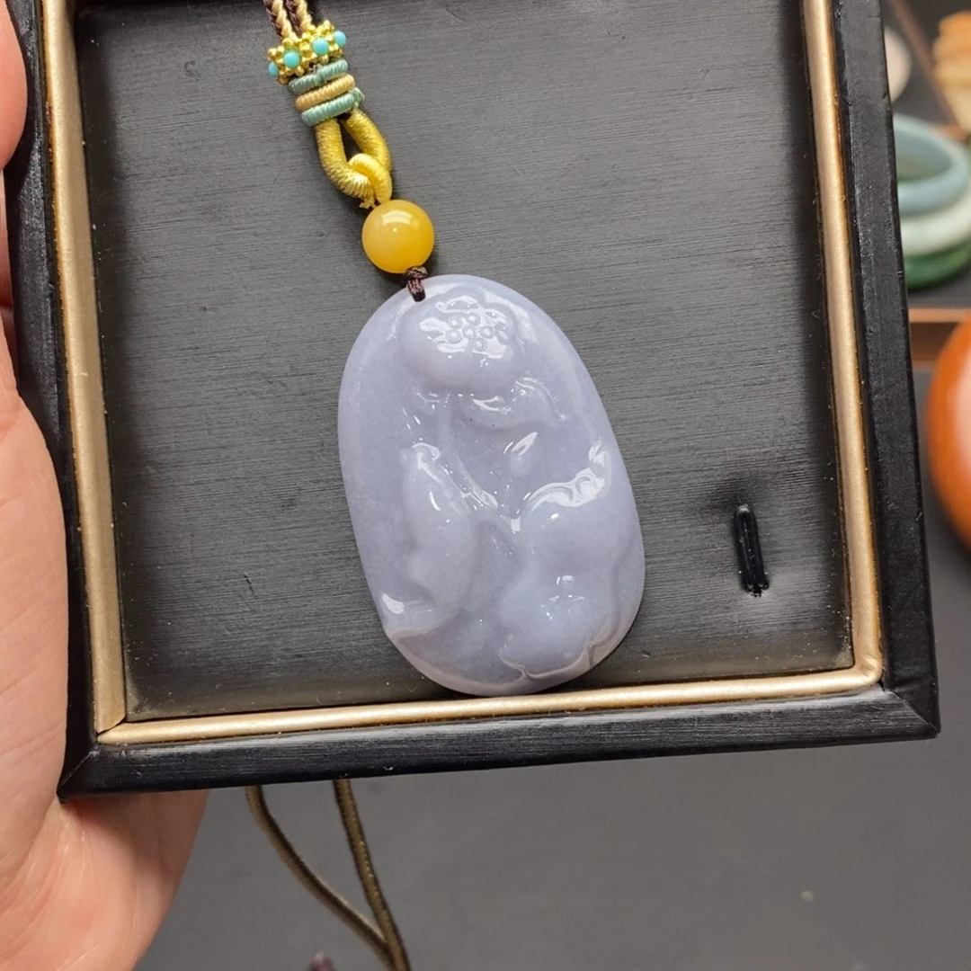 石英质玉吊坠未镶嵌