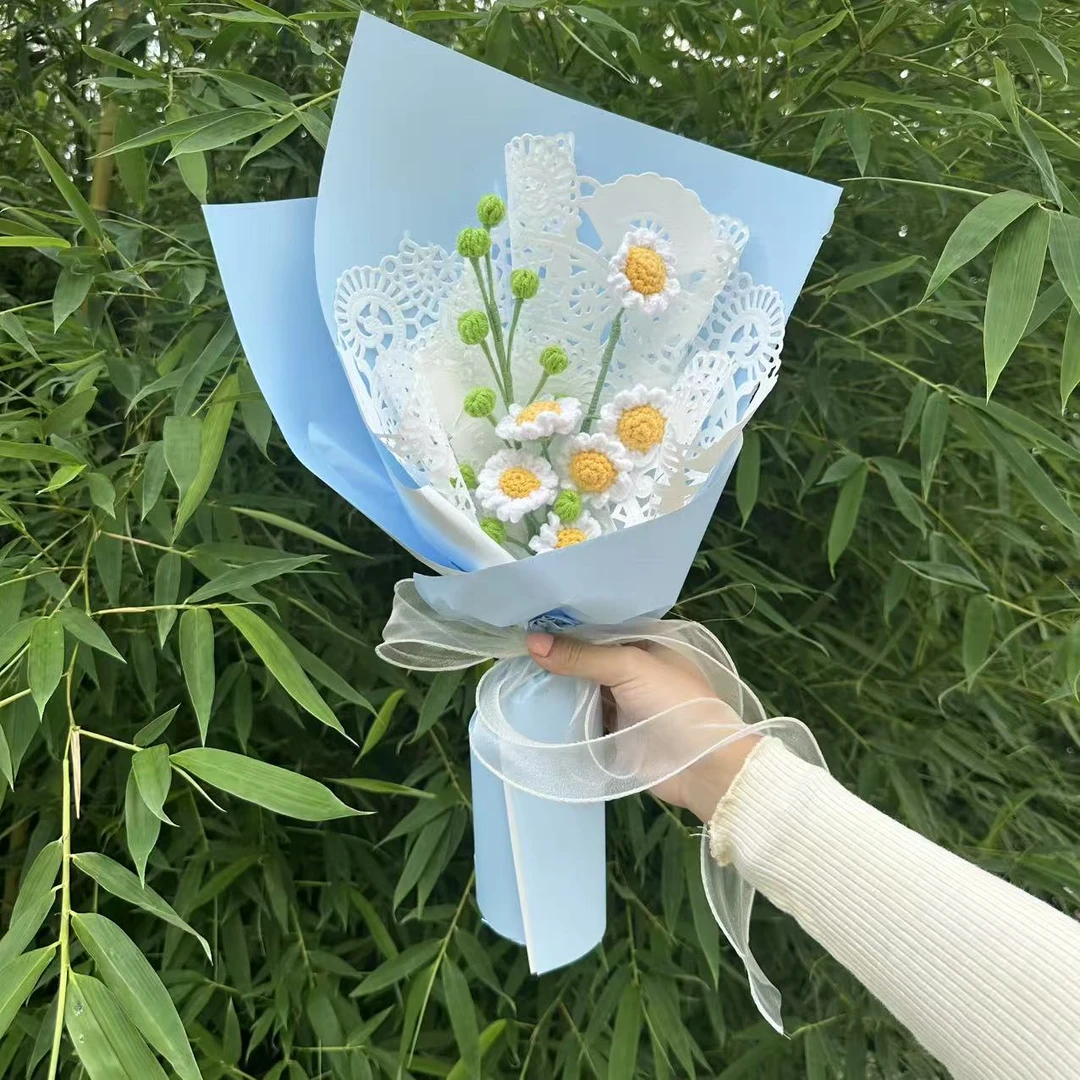 小雏菊清新轻奢手工成品花束非遗毛线花见面礼