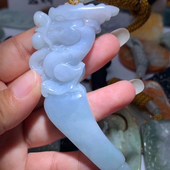 翡翠未镶嵌颈饰保真天然A货翡翠