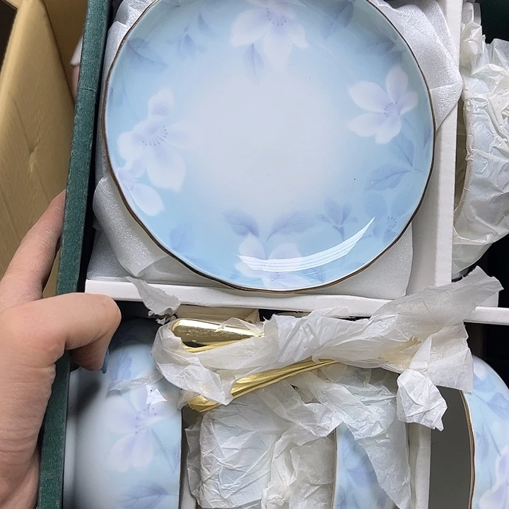 瓷片时*这是一个人的