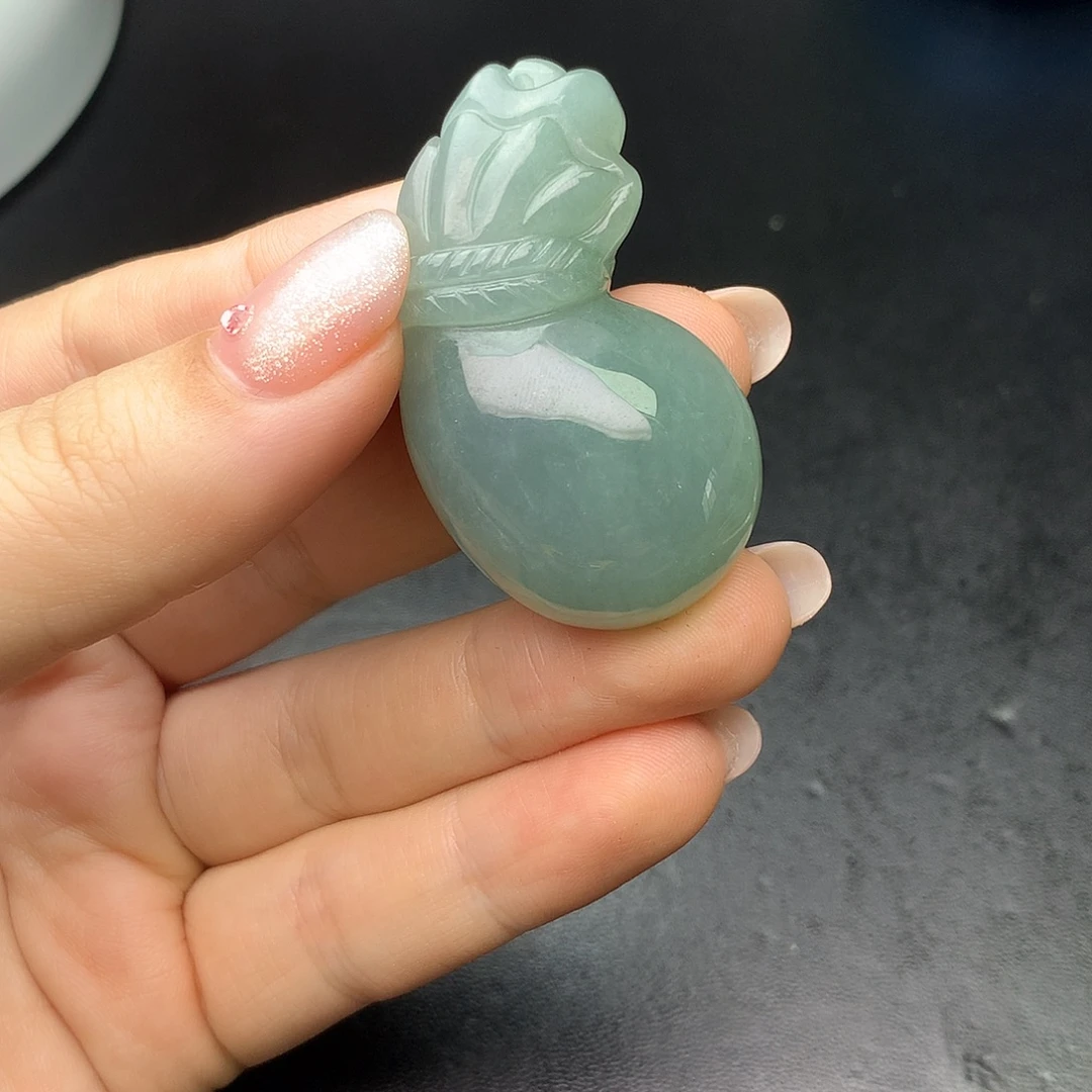 翡翠未镶嵌颈饰翡翠吊坠未镶嵌