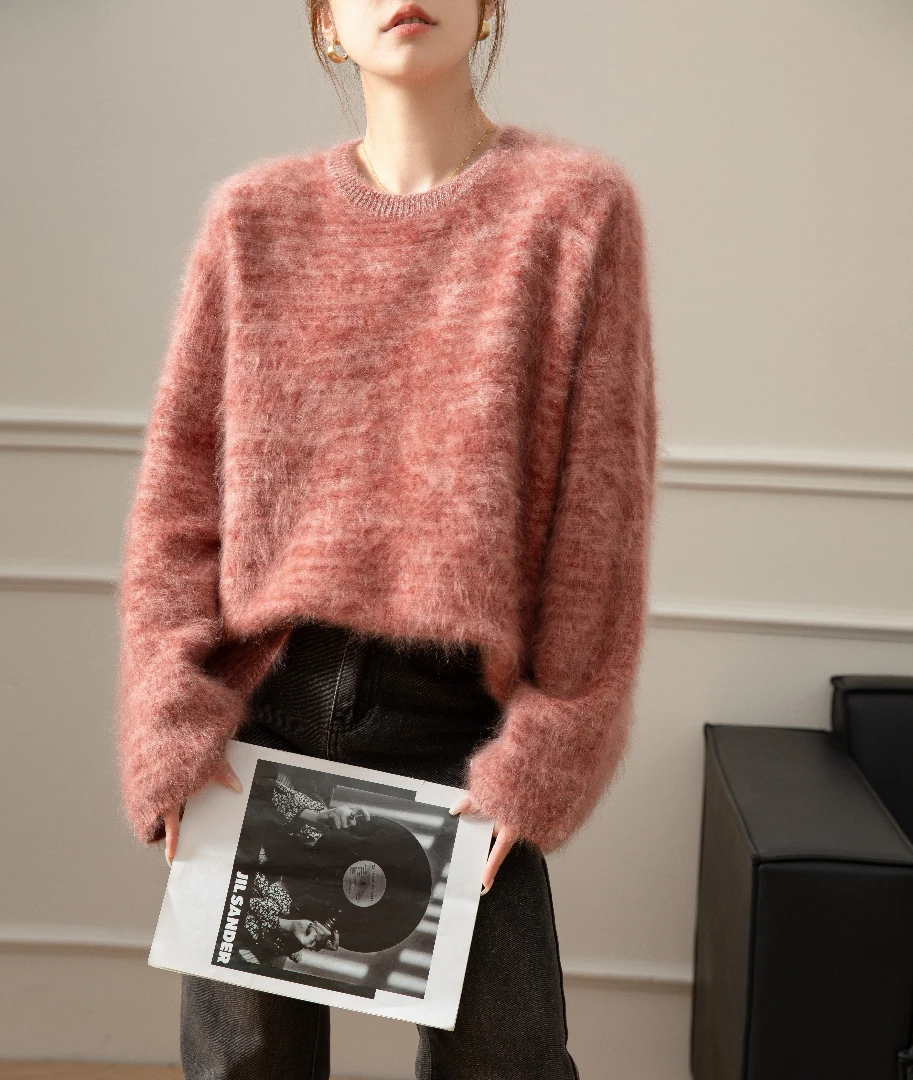 高端线:温柔100%山羊绒390克皇室拉绒工艺花纱圆领加厚羊绒衫