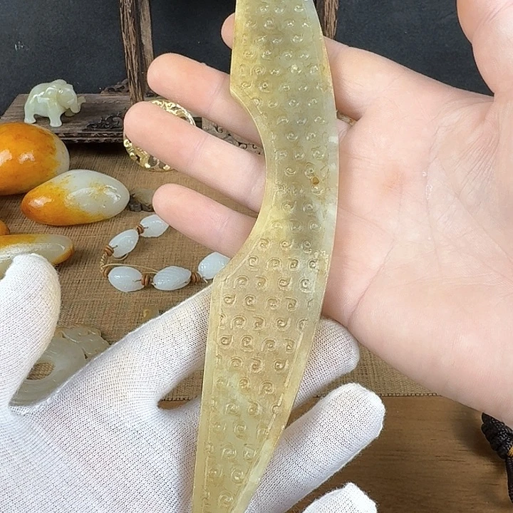 和田玉挂件未镶嵌漫**光