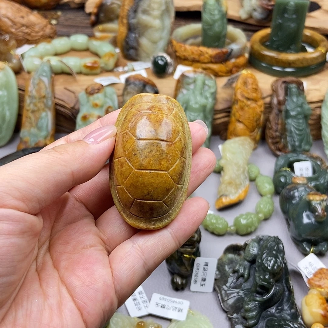 岫岩河磨玉（透闪石质玉）未镶嵌珠宝奇石