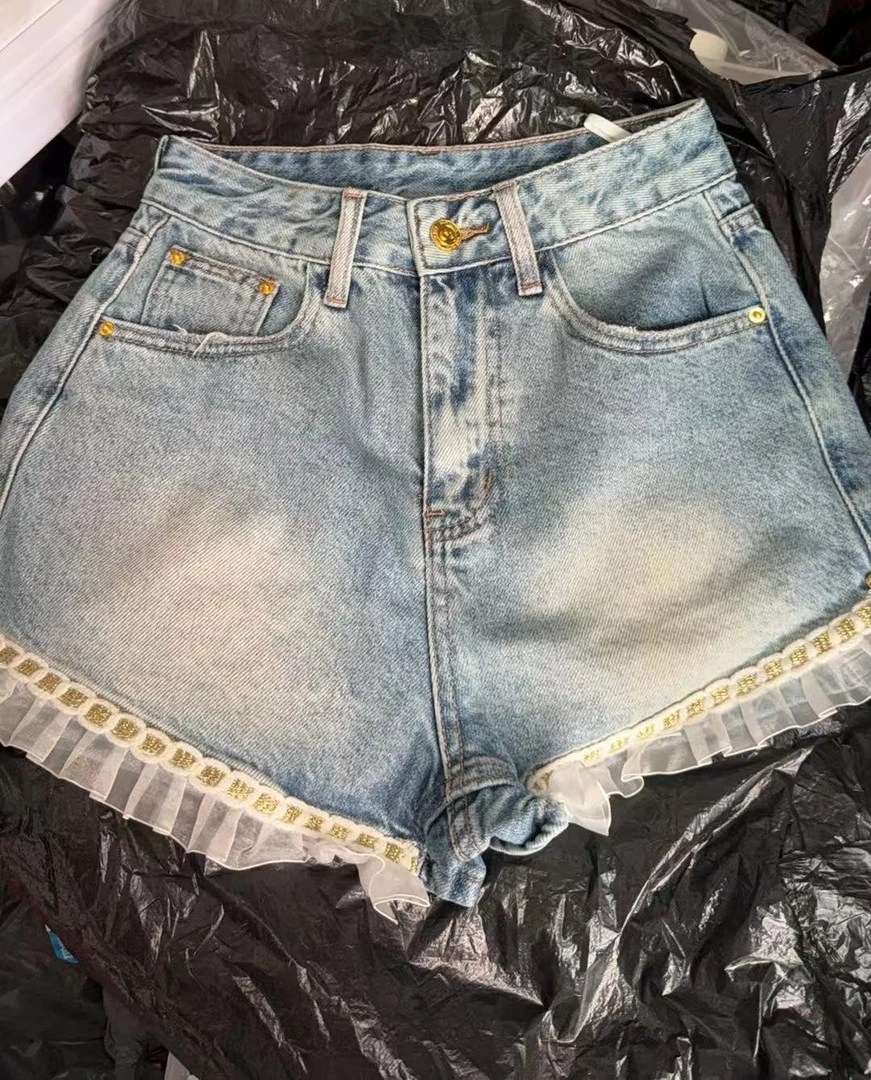 W36210 牛仔花边热裤牛仔短裤