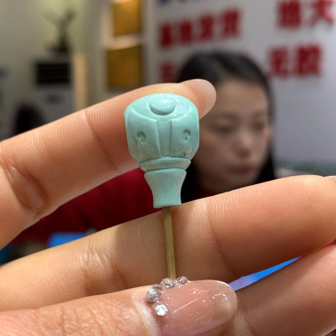 绿松石配饰未镶嵌