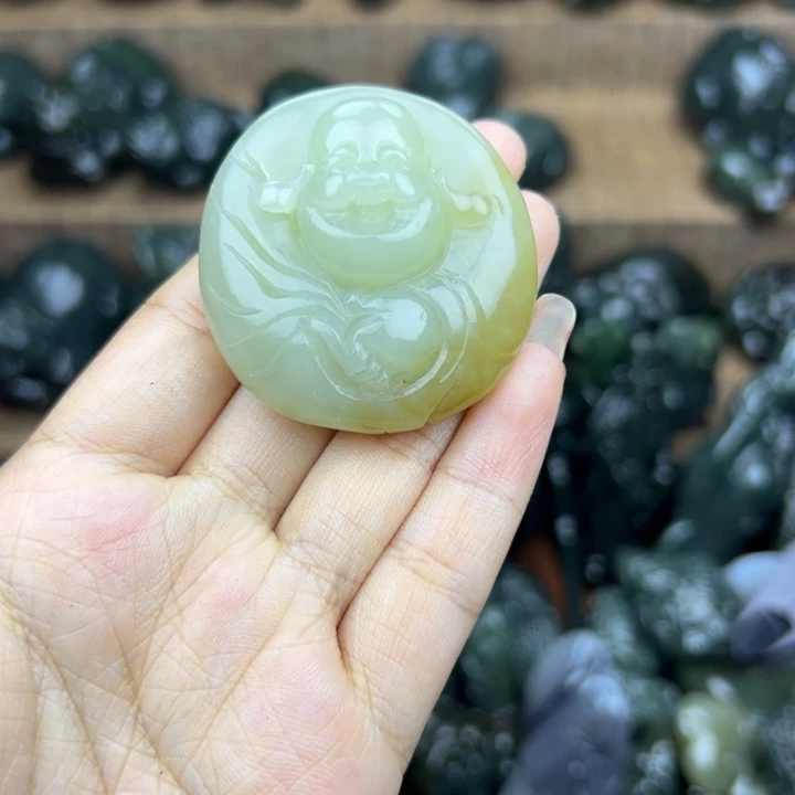 和田玉未镶嵌挂件