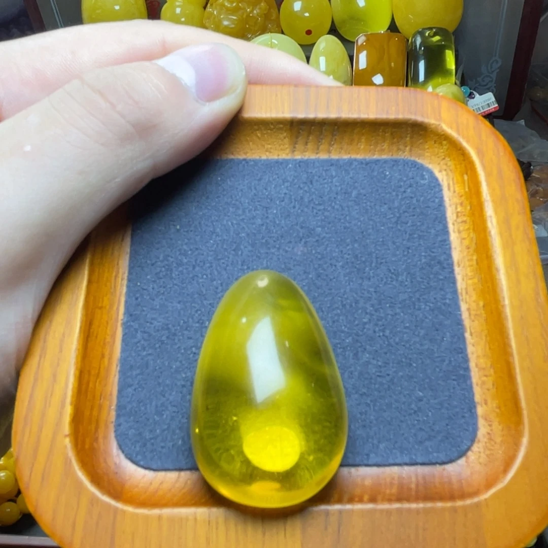 裸石琥珀未镶嵌蜜蜡