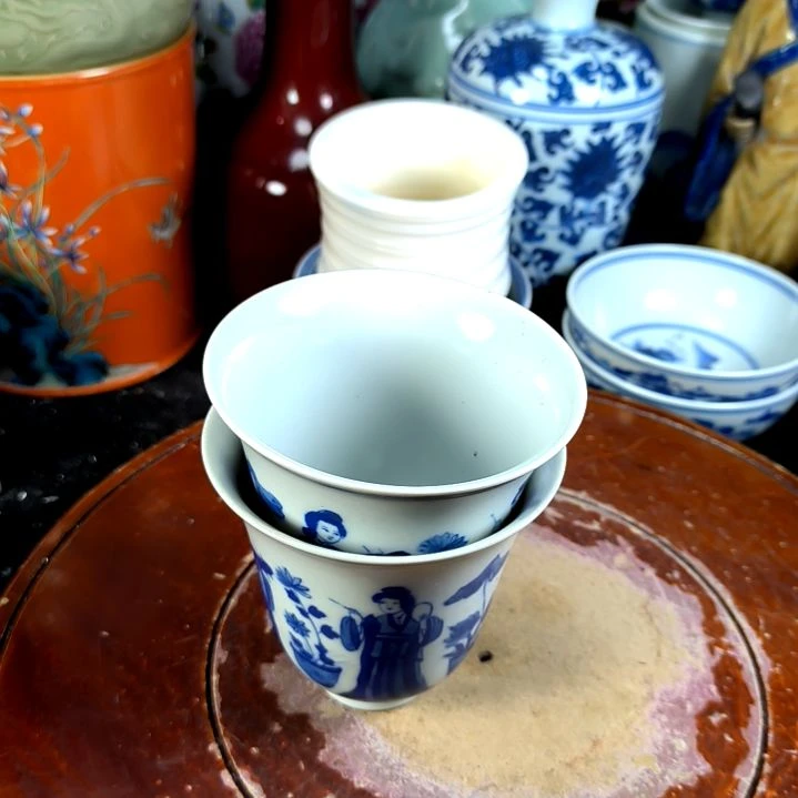 摆件绅**人全手工制作的瓷器