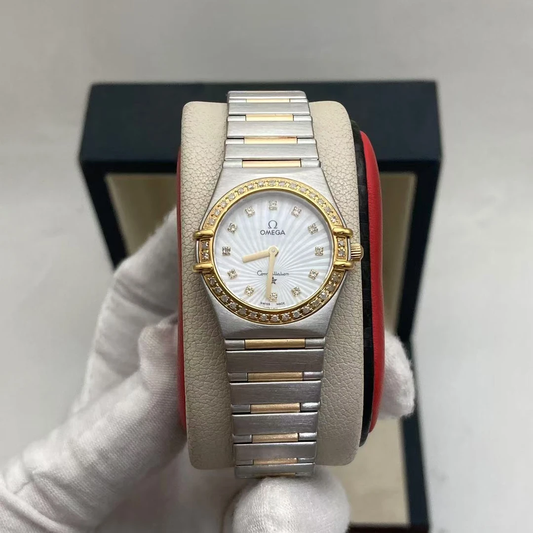 95新 Omega/欧米茄 25mm欧米茄星座后配贝母盘后配钻圈石英女士表