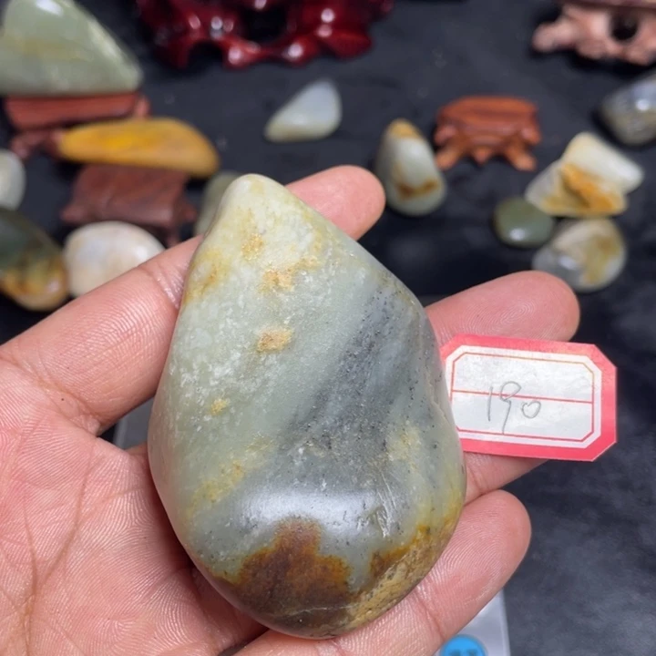 颈饰未镶嵌和田玉190