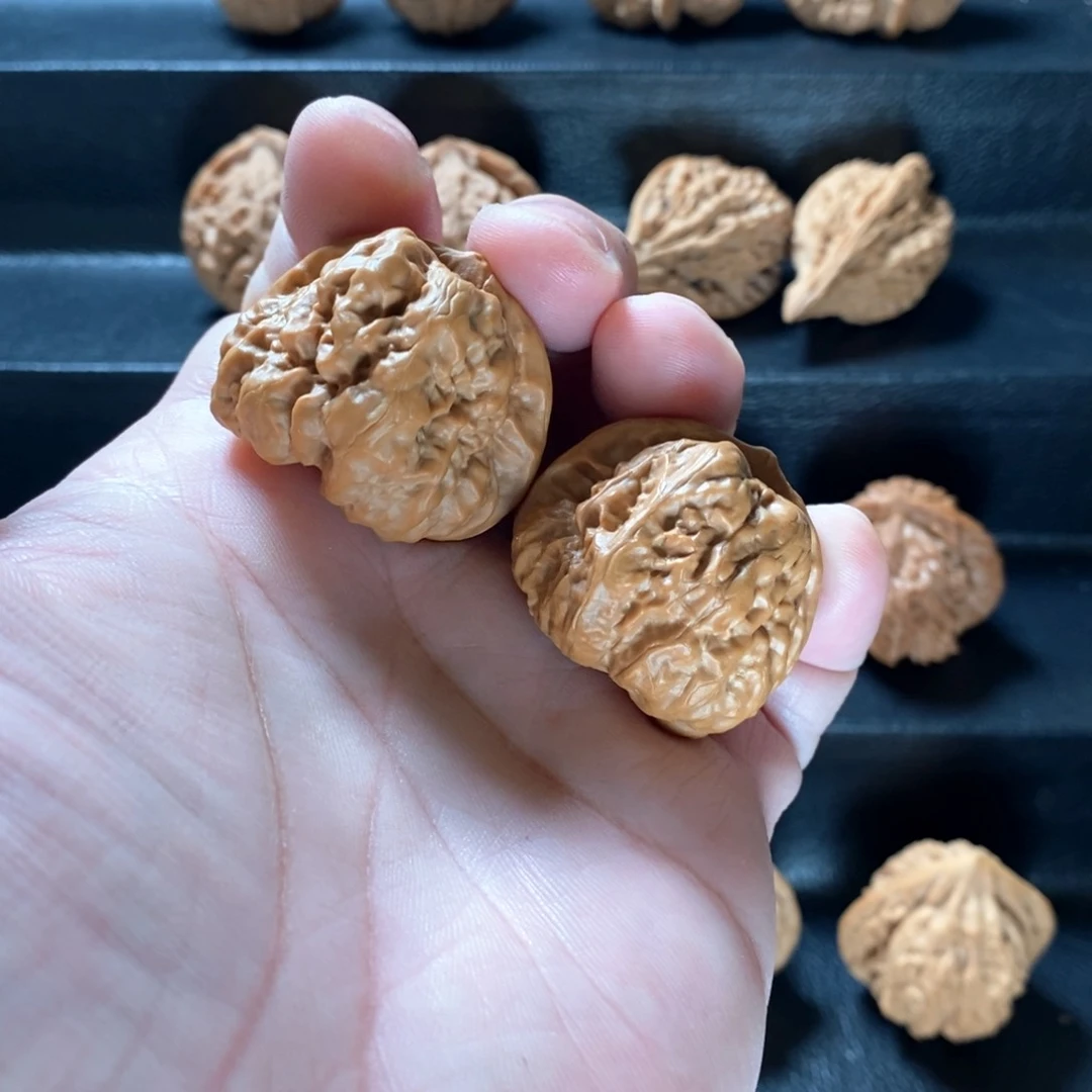 桃核把件L*e山地蛤蟆37