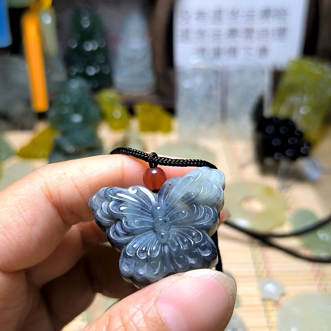 孤***雁蛇纹石玉合金颈饰