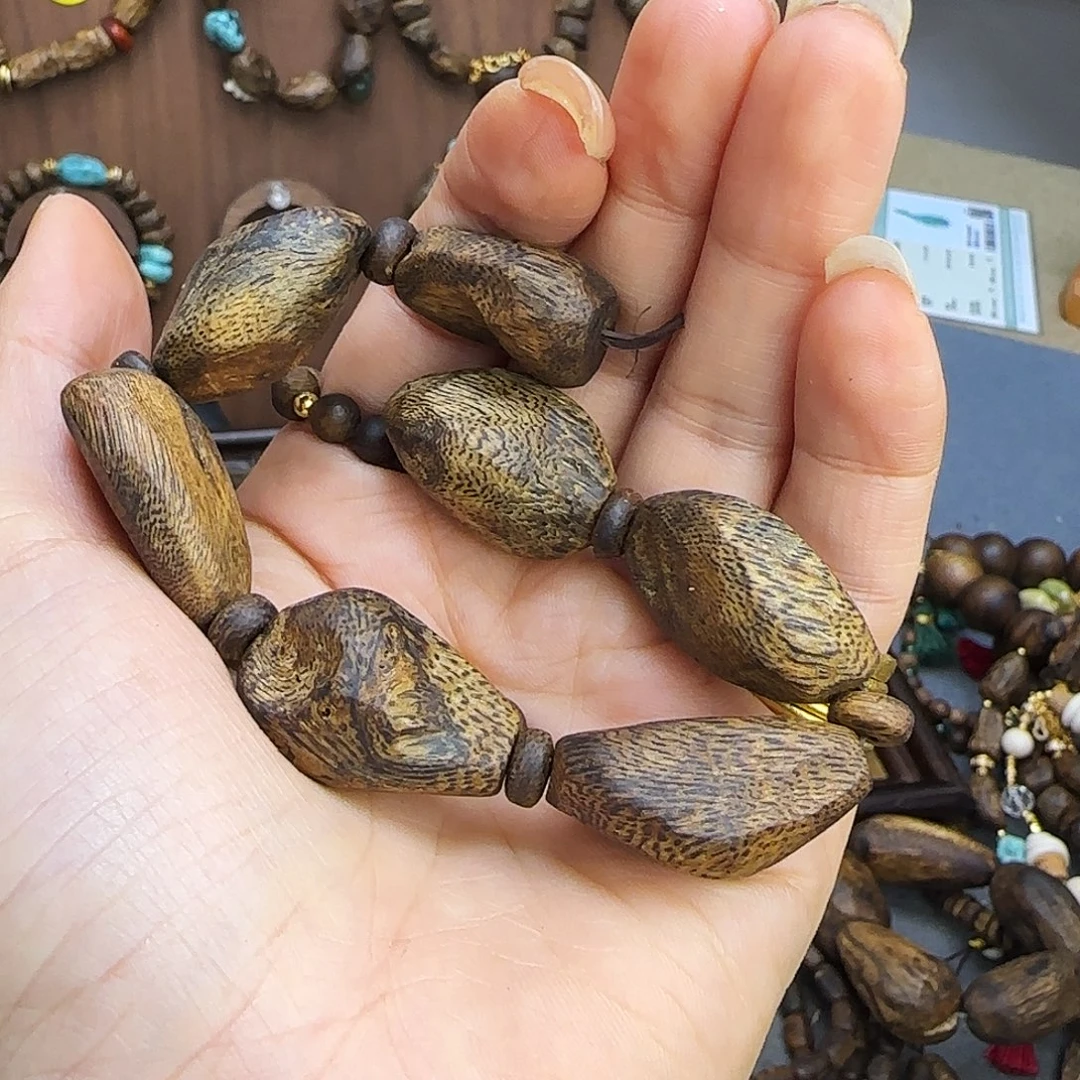 神***妞金刚菩提手串金刚小鱼