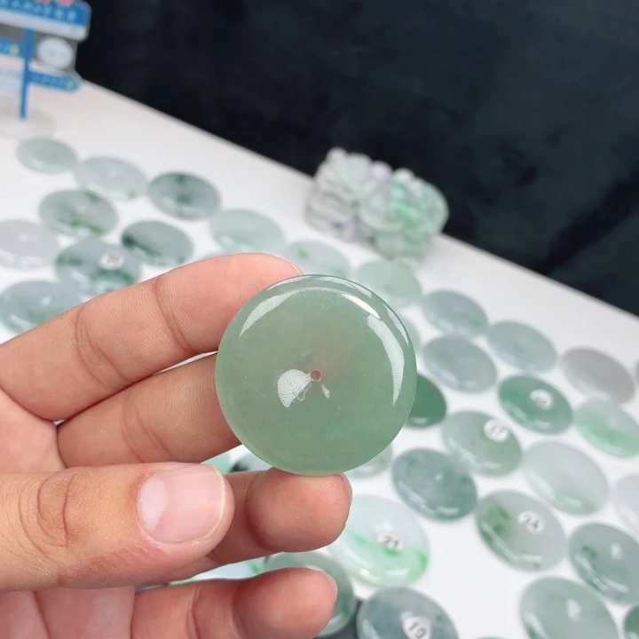 翡翠未镶嵌颈饰缅甸天然A货翡翠37.2-5.8