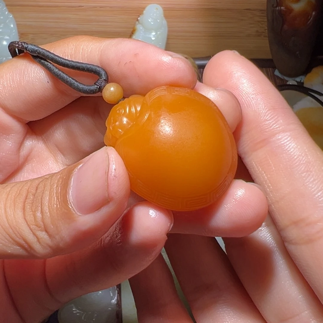 不***软和田玉未镶嵌颈饰