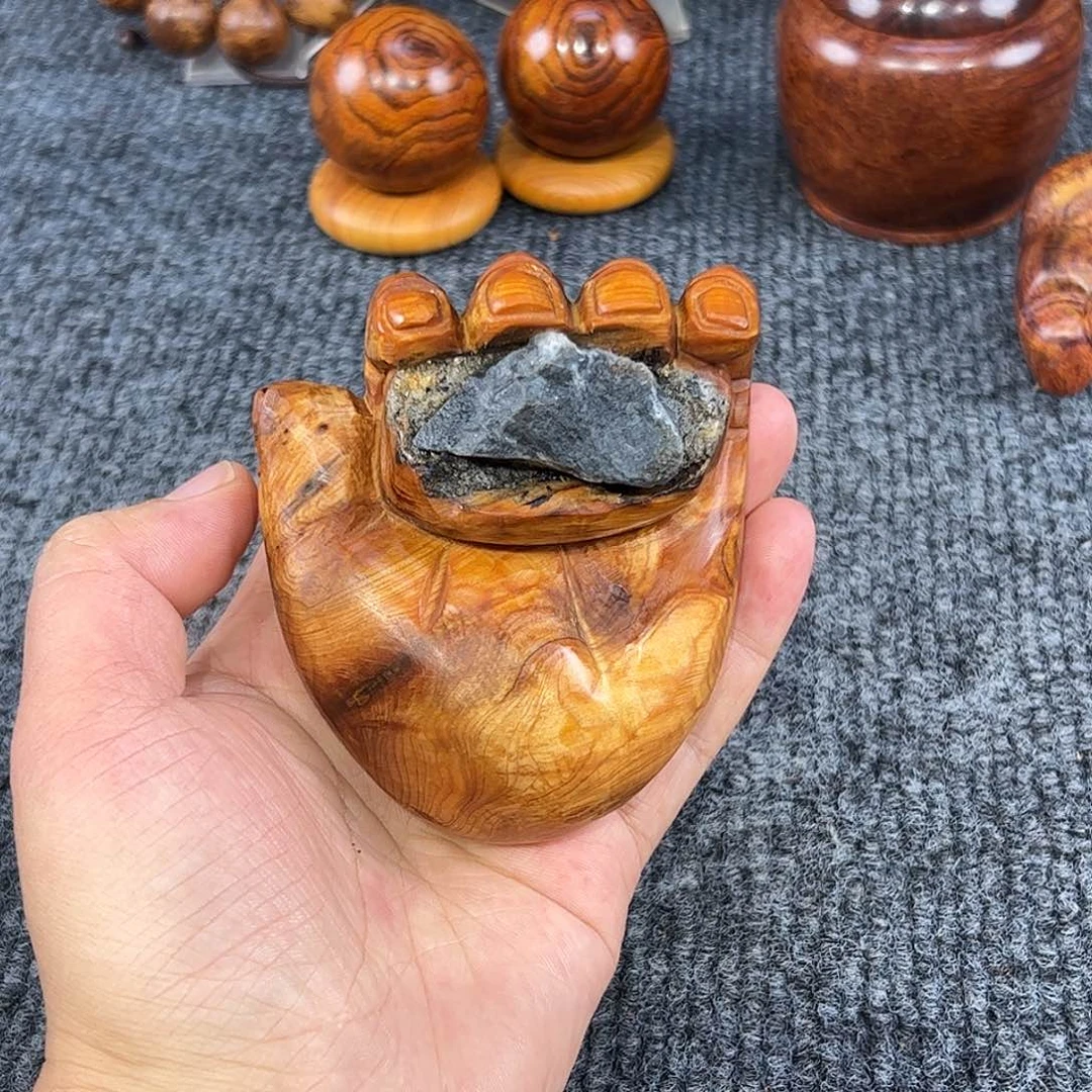 用***8崖柏崖窝根抱石骨料